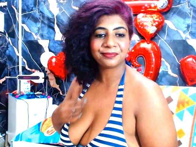 indianerotica69 webcam