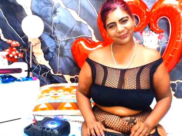 indianerotica69 webcam