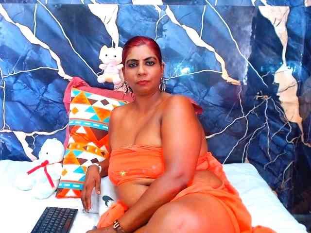 indianerotica69 webcam