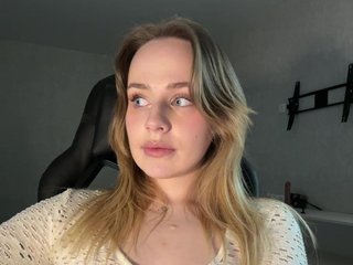 -Angel-Ali- Porn Show