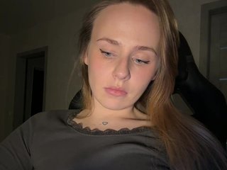 -Angel-Ali- Porn Show