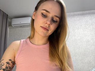 -Angel-Ali- Porn Show