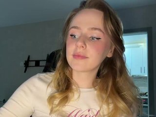 -Angel-Ali- Porn Show