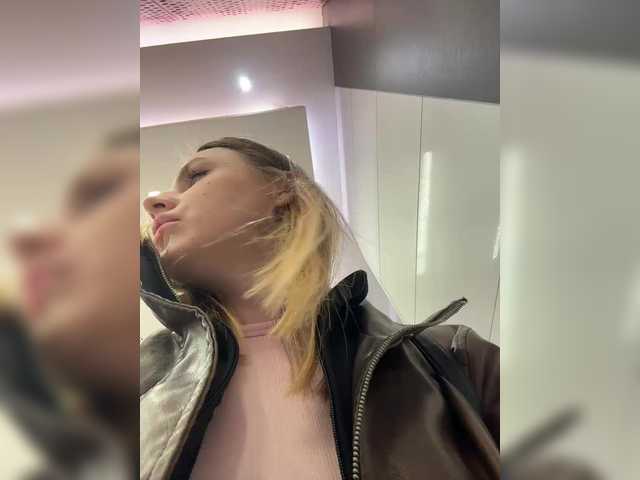 elegantbabe's BongaCams profile