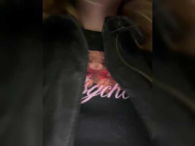 elegantbabe on BongaCams