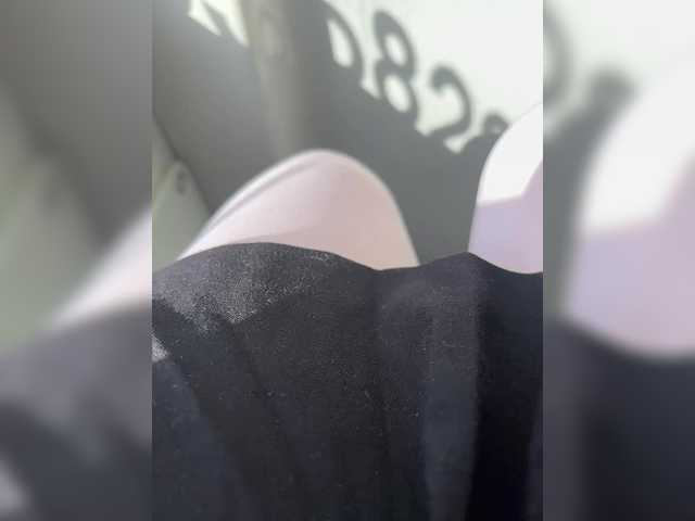 elegantbabe's BongaCams show and profile