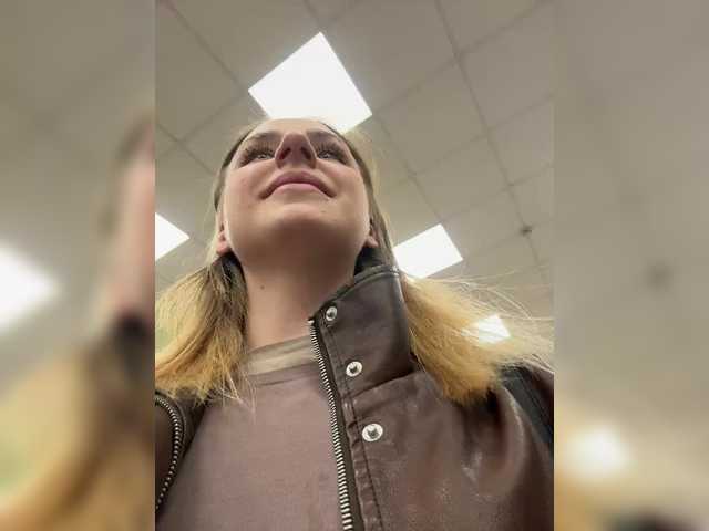 elegantbabe's BongaCams profile