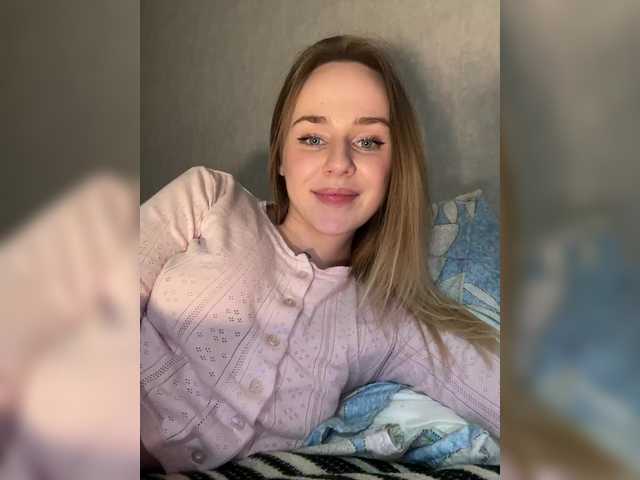 elegantbabe from BongaCams is Freechat