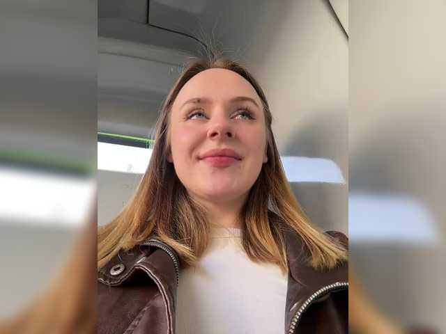 elegantbabe's BongaCams show and profile