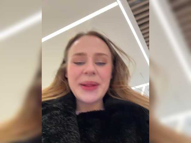 elegantbabe's BongaCams show and profile