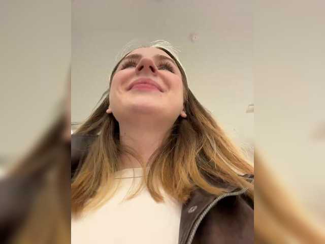 elegantbabe's BongaCams profile