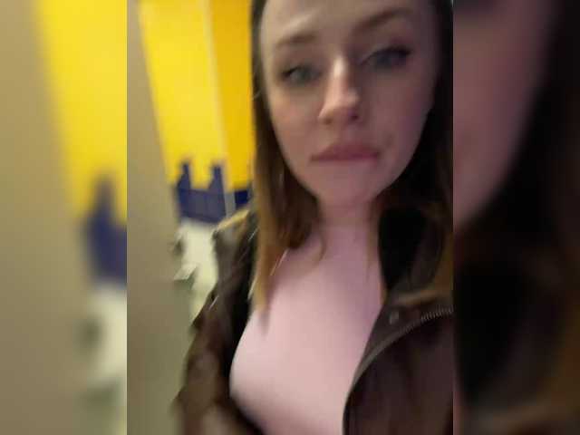 elegantbabe's BongaCams profile