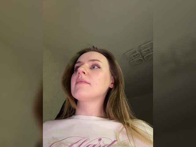 elegantbabe's BongaCams show and profile