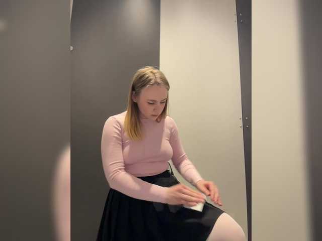 elegantbabe's BongaCams profile