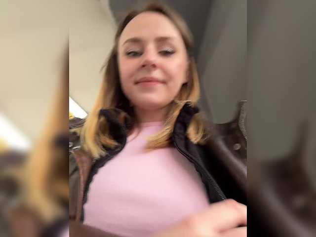 elegantbabe's BongaCams profile