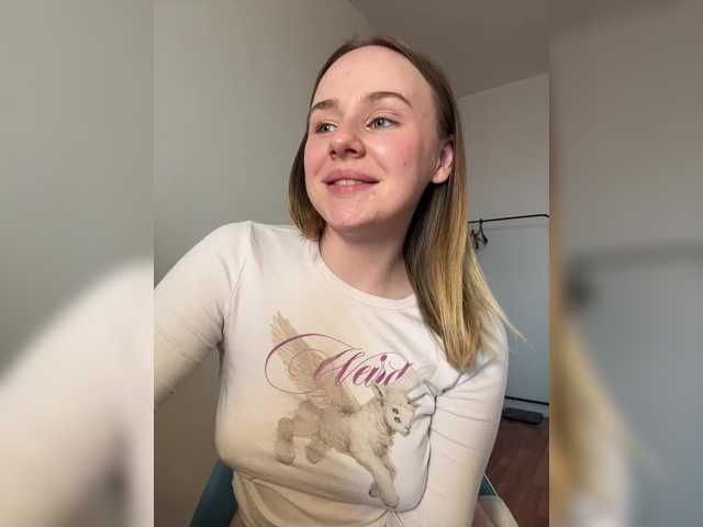 elegantbabe's BongaCams show and profile