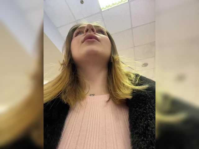 elegantbabe's BongaCams profile