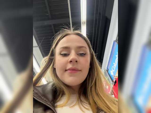 elegantbabe's BongaCams profile