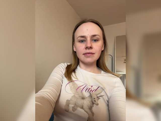 elegantbabe's BongaCams show and profile