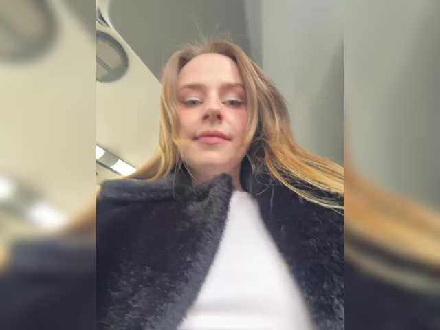 elegantbabe's BongaCams profile