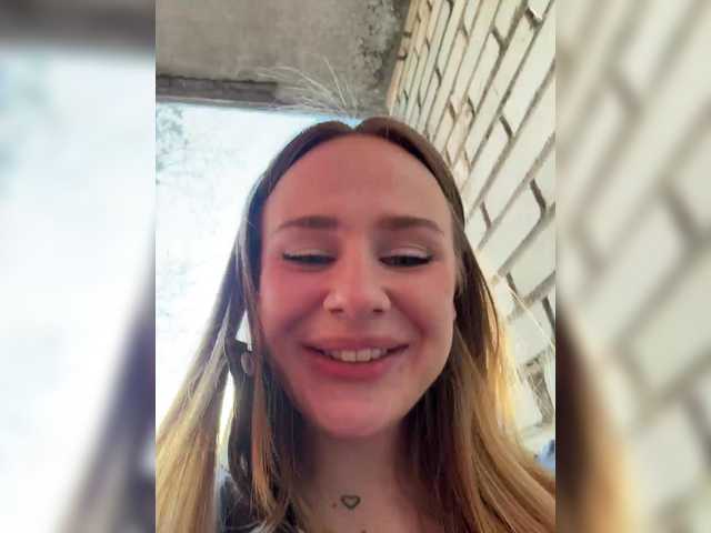 elegantbabe's BongaCams show and profile