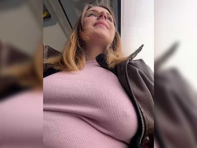 elegantbabe's BongaCams profile