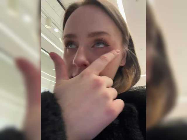 elegantbabe's BongaCams profile