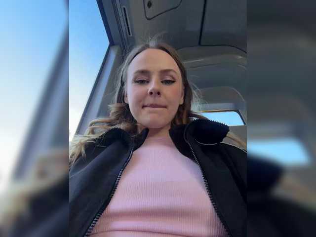 elegantbabe's BongaCams profile