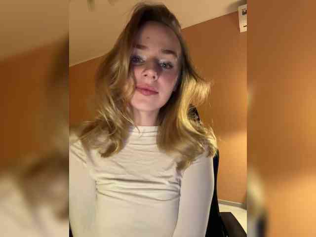 -Angel-Ali- webcam