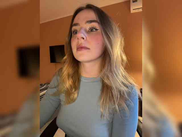 -Angel-Ali- webcam