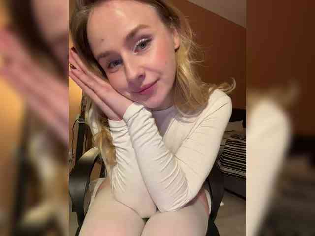 -Angel-Ali- webcam