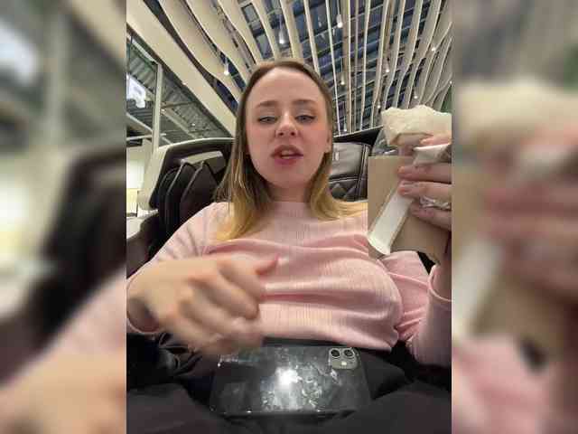 elegantbabe Live Webcam on BongaCams