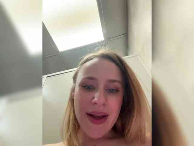 elegantbabe Live Webcam on BongaCams