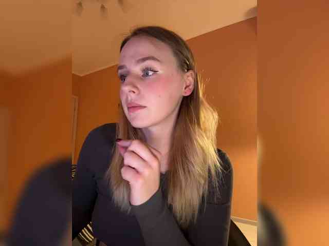 -Angel-Ali- webcam