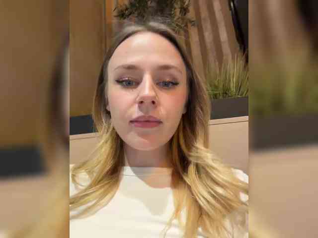 -Angel-Ali- webcam