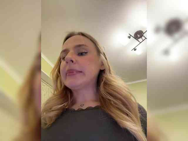 -Angel-Ali- webcam