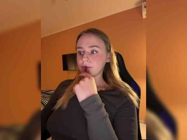 -Angel-Ali- webcam