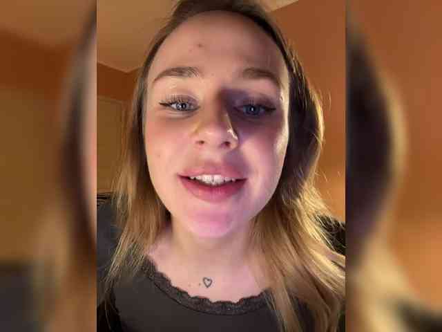-Angel-Ali- webcam