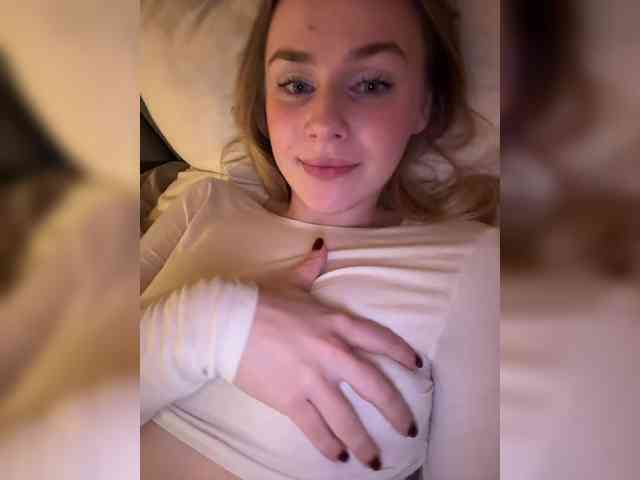 -Angel-Ali- webcam