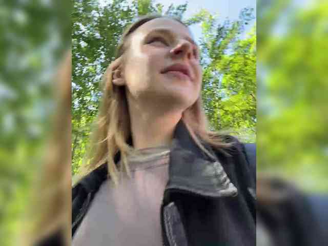 upskirt camera Elegantbabe