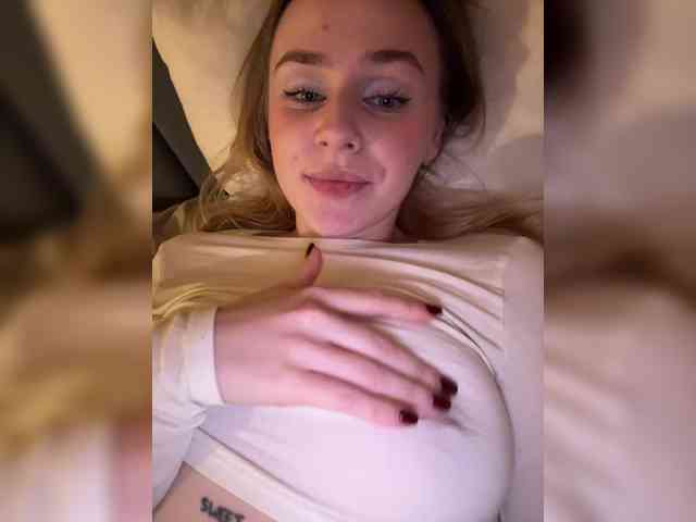 -Angel-Ali- webcam