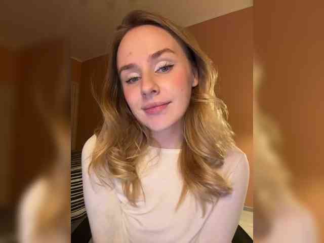 -Angel-Ali- webcam