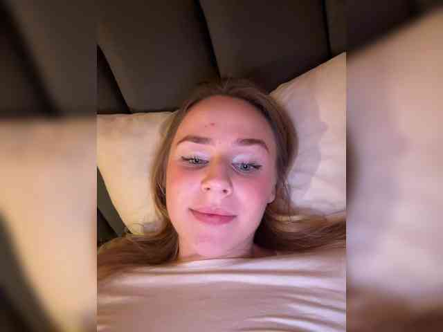 -Angel-Ali- webcam