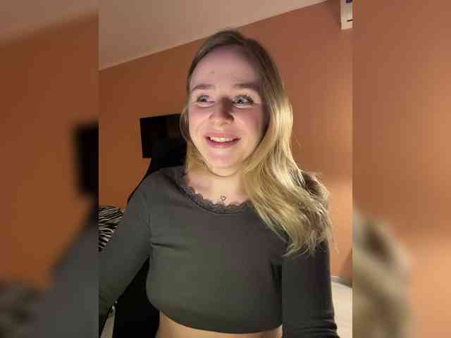-Angel-Ali- webcam