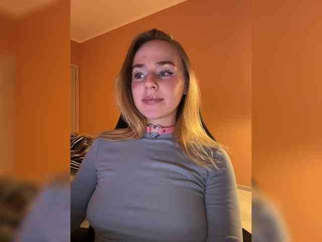 -Angel-Ali- webcam