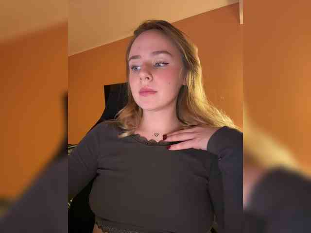 -Angel-Ali- webcam