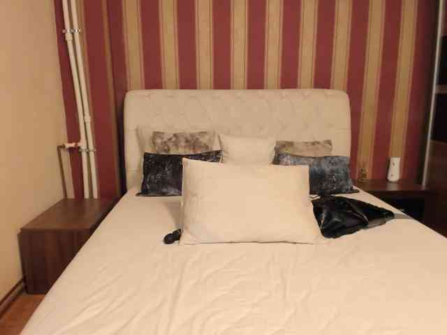 AshleyvonPage AshleyvonPage