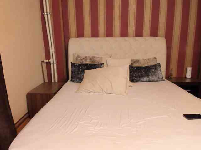 AshleyvonPage AshleyvonPage