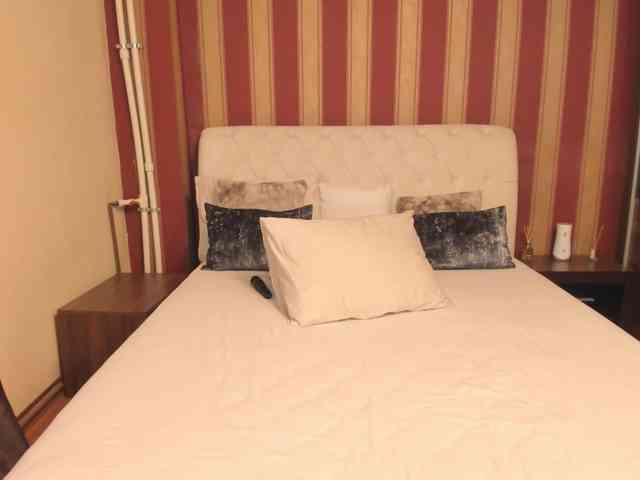 AshleyvonPage webcam