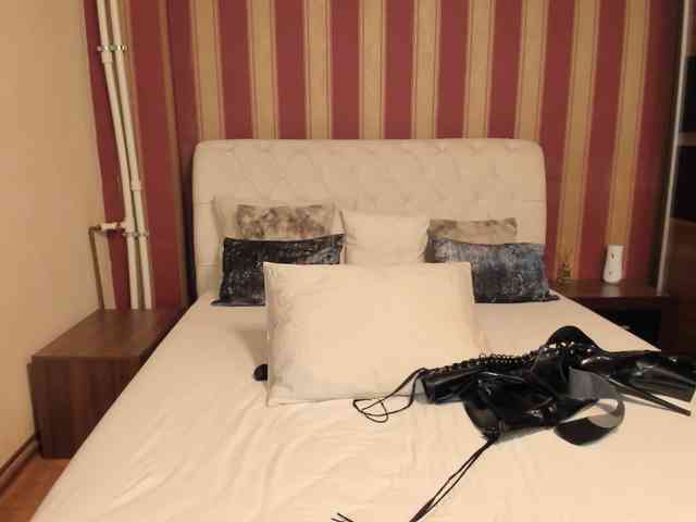 AshleyvonPage AshleyvonPage